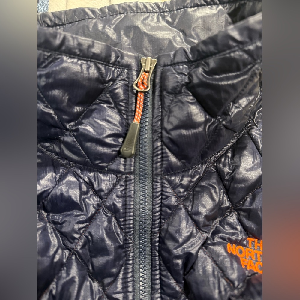The North face jacket - Picture 6 of 8